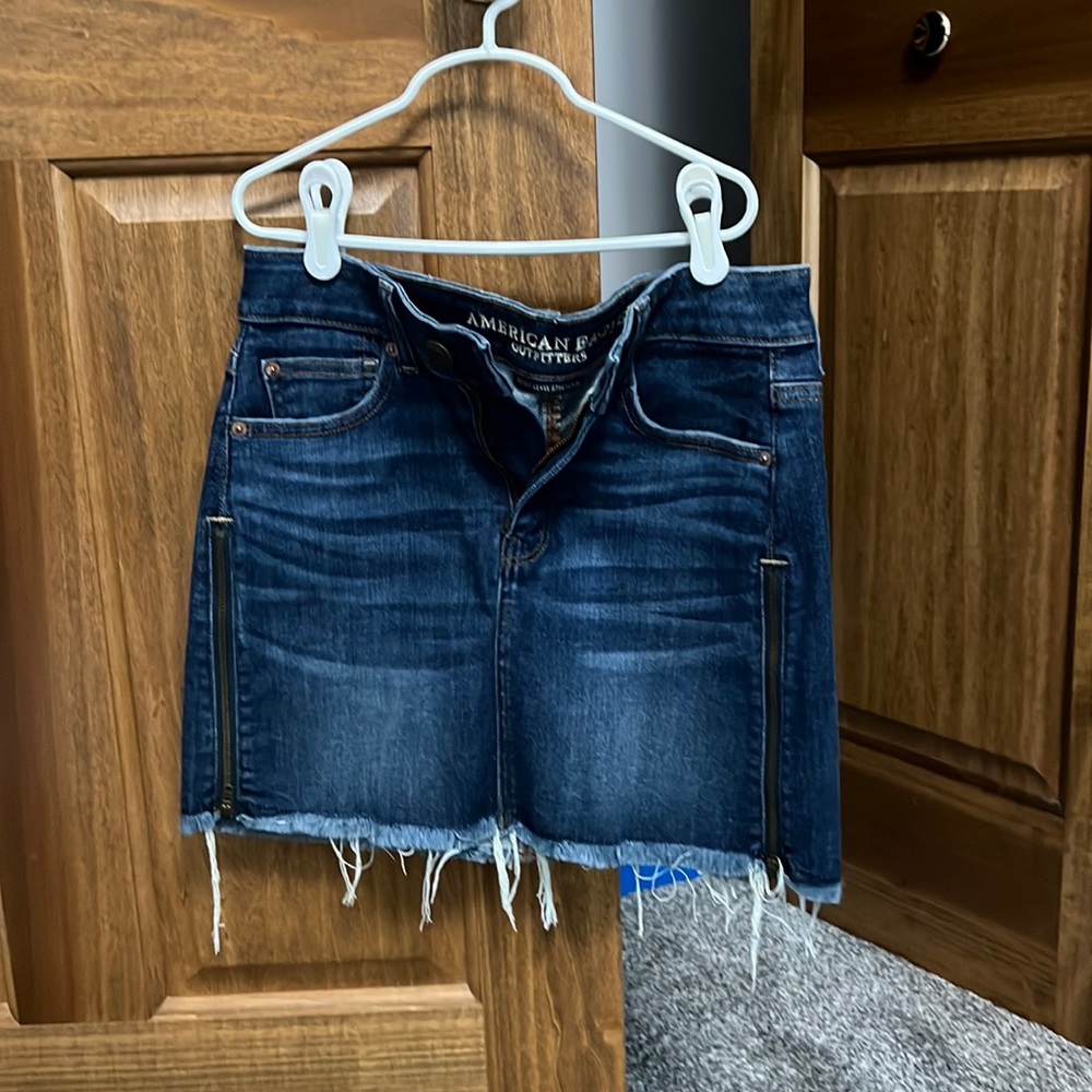 American Eagle skirt
